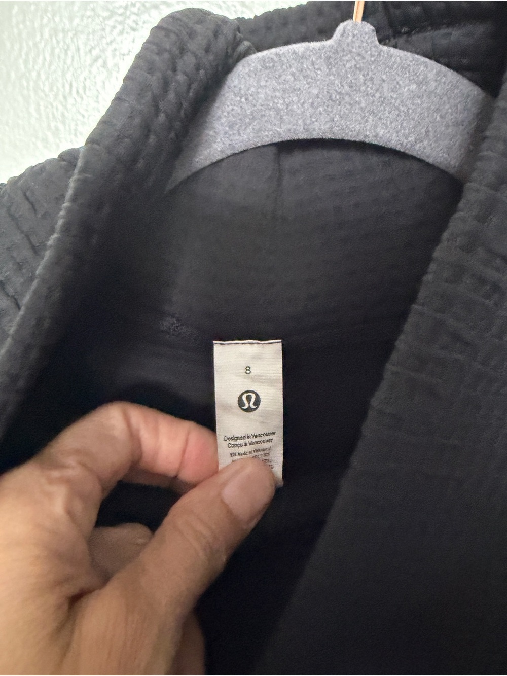 Lululemon Waffle-Knit Funnel-Neck
Long-Sleeve Shirt Black - Picture 7 of 8